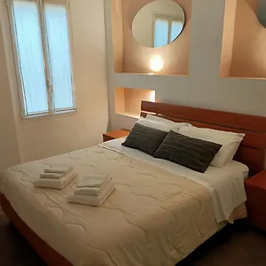 bologna-house-pratello-3.emilia-romagnahotels.net/
