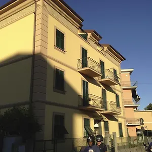 la-casa-di-aaron.hotelitalianriviera.com/